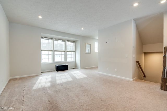 1173 Bean Lane, Akron, OH 44313