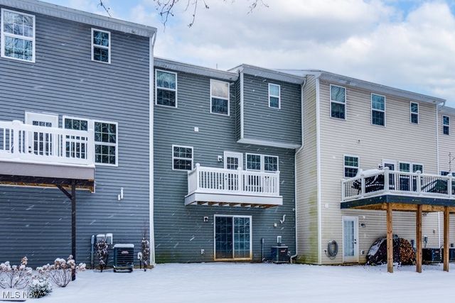 1173 Bean Lane, Akron, OH 44313