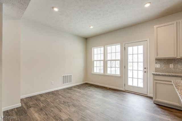 1173 Bean Lane, Akron, OH 44313