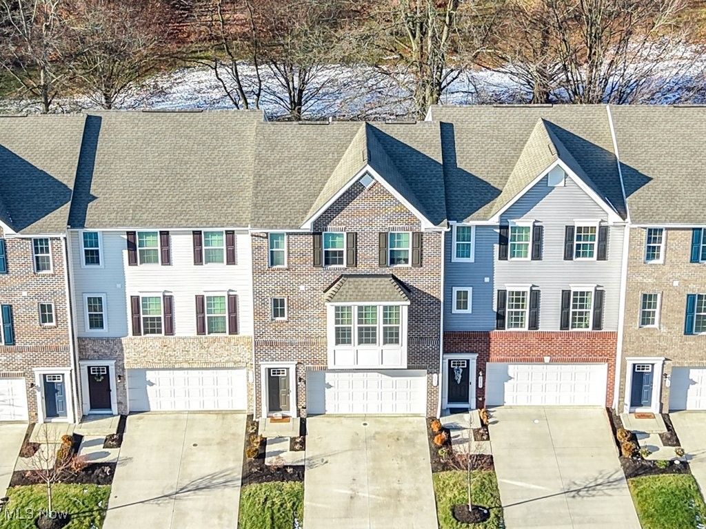 1173 Bean Lane, Akron, OH 44313