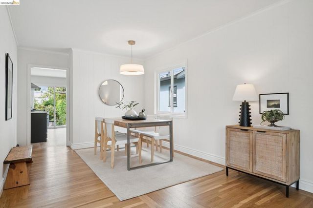 4261 Suter Street, Oakland, CA 94619