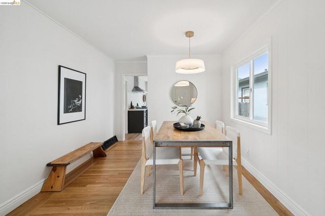 4261 Suter Street, Oakland, CA 94619