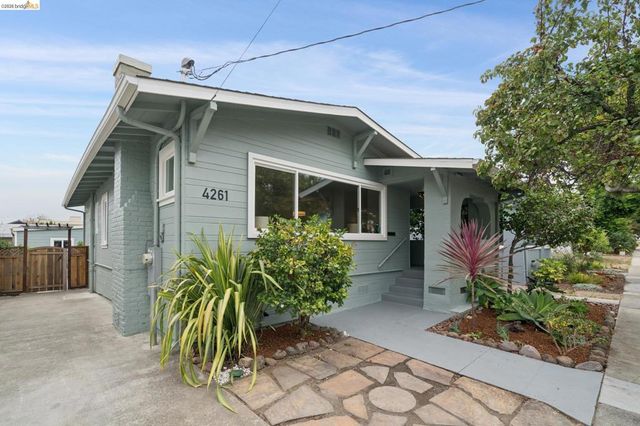 4261 Suter Street, Oakland, CA 94619