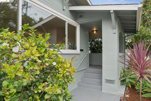 4261 Suter Street, Oakland, CA 94619