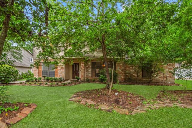 29 W Torch Pine Circle W, The Woodlands, TX 77381