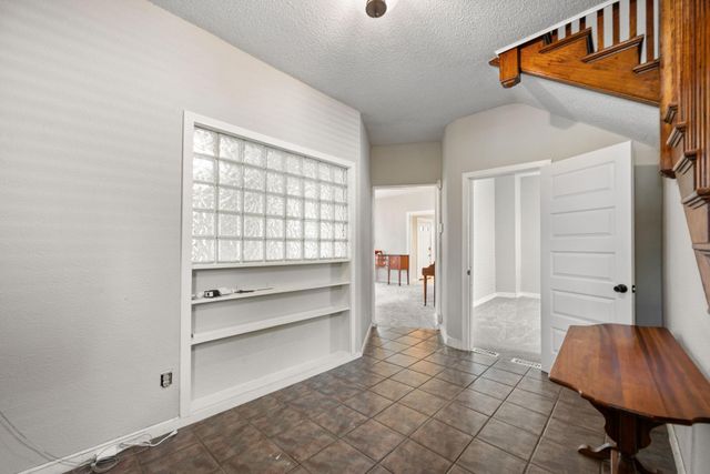 2511 Upton Avenue N, Minneapolis, MN 55411