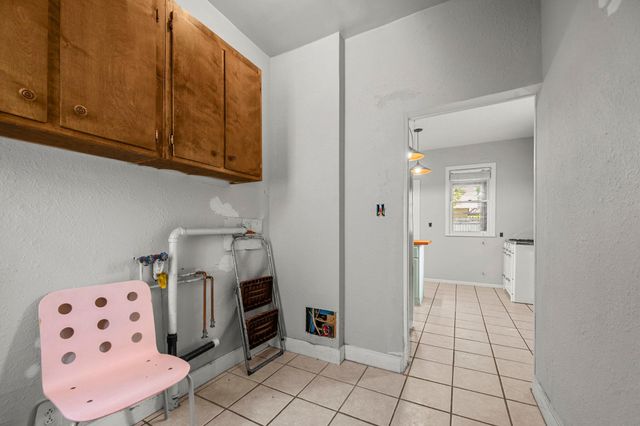 2511 Upton Avenue N, Minneapolis, MN 55411