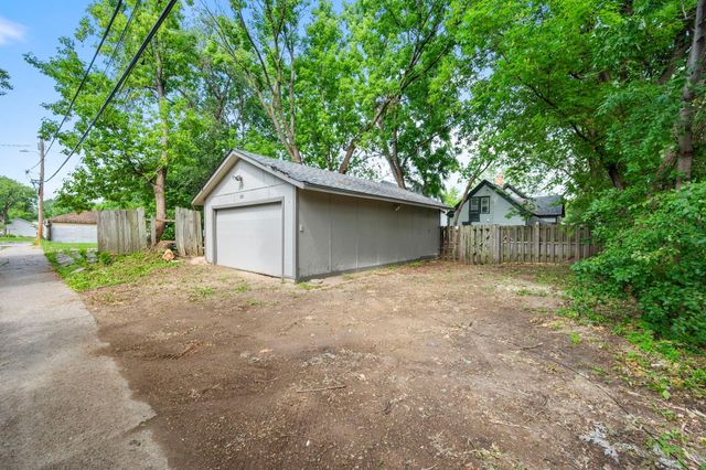 2511 Upton Avenue N, Minneapolis, MN 55411