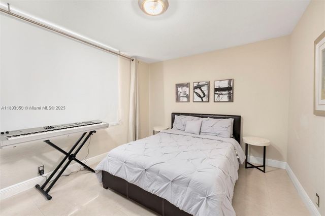 1200 West Ave 725, Miami Beach, FL 33139