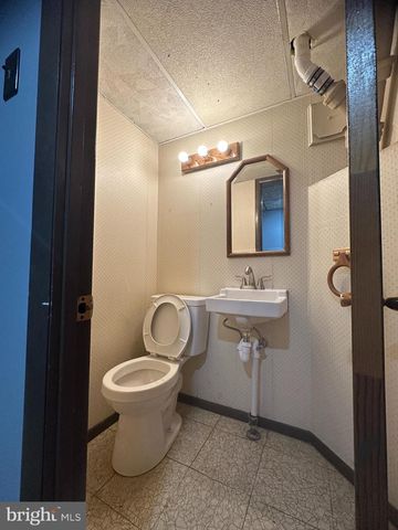 6502 ALGARD ST, Philadelphia, PA 19135