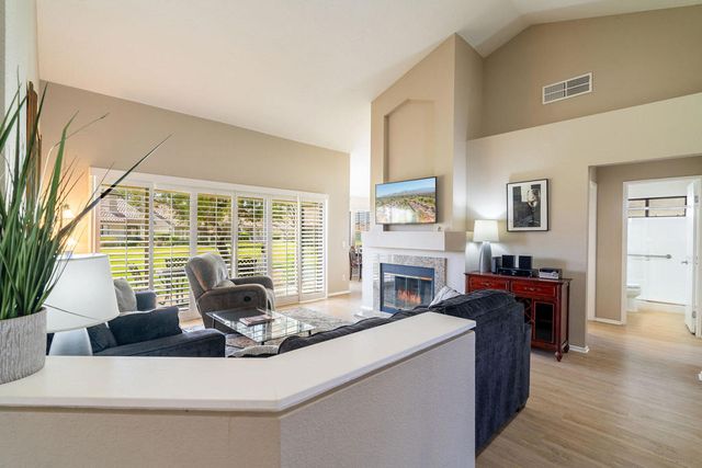 41451 Kansas Street, Palm Desert, CA 92211