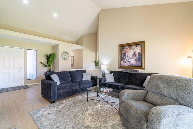 41451 Kansas Street, Palm Desert, CA 92211