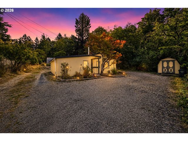 11515 Nw LAIDLAW Rd, Portland, OR 97229