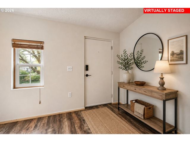 11515 Nw LAIDLAW Rd, Portland, OR 97229