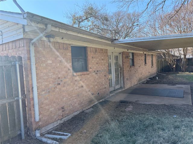 150 Pecan Drive, East Tawakoni, TX 75472