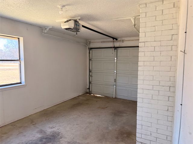 150 Pecan Drive, East Tawakoni, TX 75472