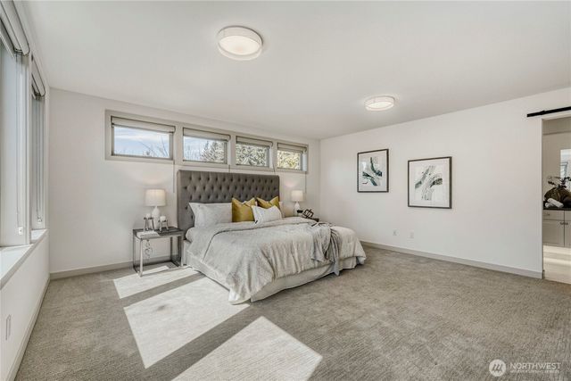 10719 Densmore Avenue N, Seattle, WA 98133