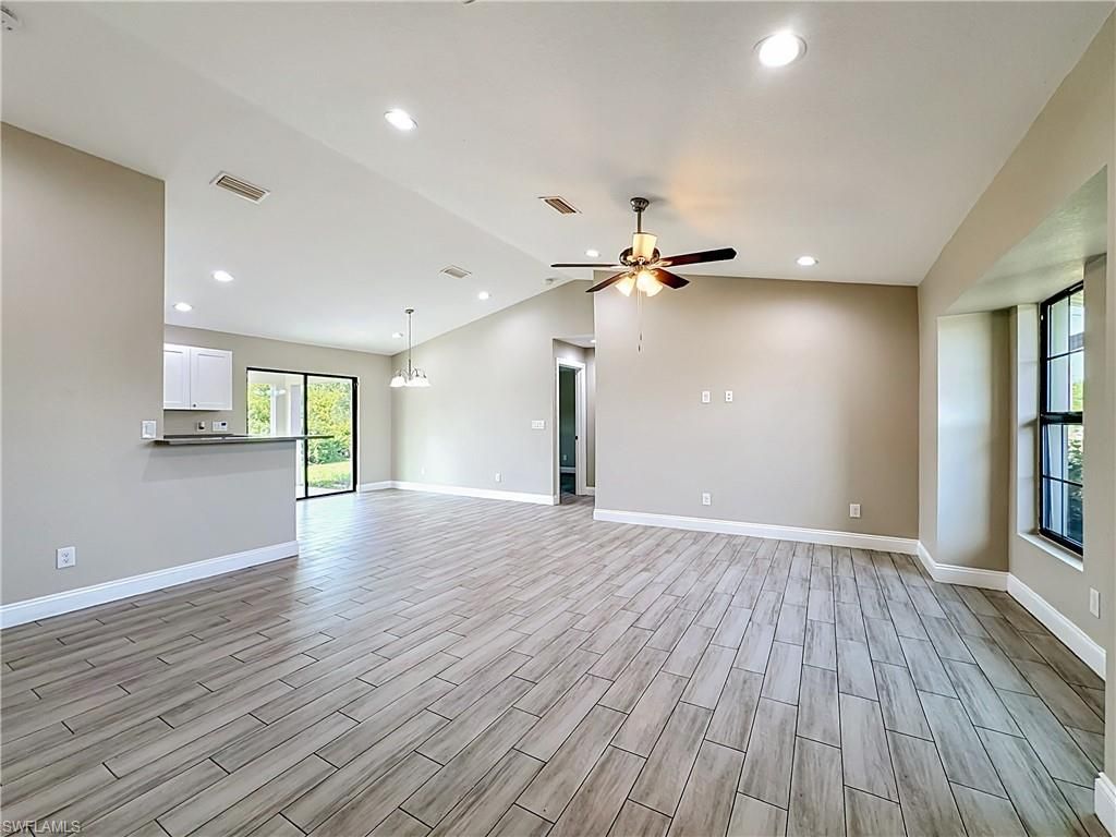 2612 15th ST SW, LEHIGH ACRES, FL 33976 — photo 3
