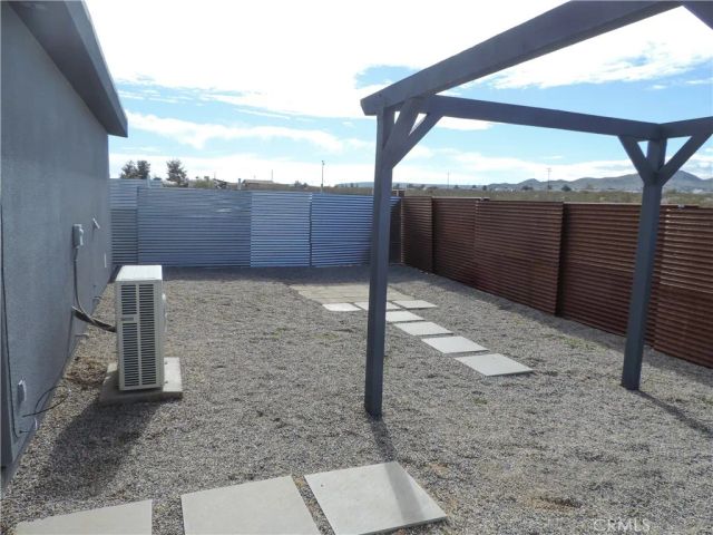 2470 Delgada Ave, Landers, CA 92285