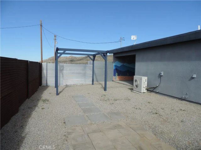 2470 Delgada Ave, Landers, CA 92285