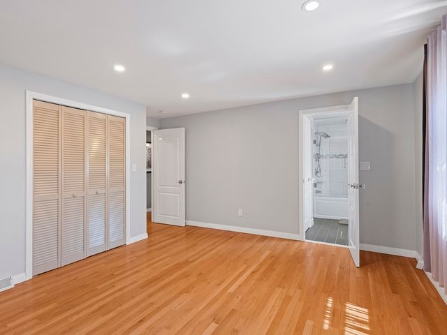 7 Fabens St, Saugus, MA 01906