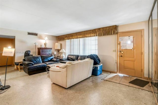 316 N 28th Ave, Hollywood, FL 33020