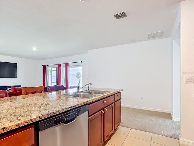 417 BLUE LAKE CIRCLE, Kissimmee, FL 34758