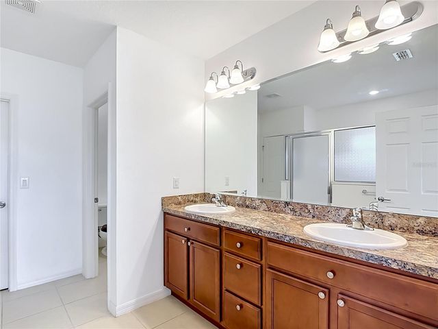 417 BLUE LAKE CIRCLE, Kissimmee, FL 34758