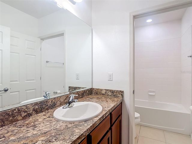 417 BLUE LAKE CIRCLE, Kissimmee, FL 34758
