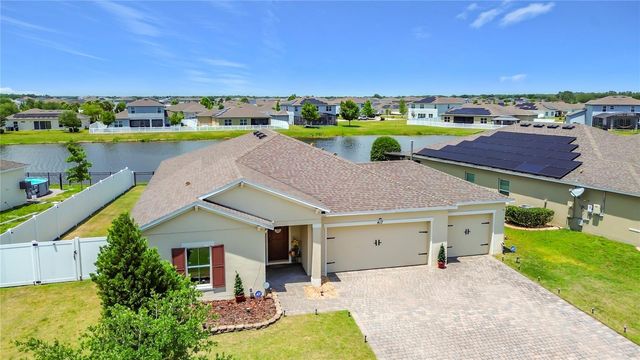 417 BLUE LAKE CIRCLE, Kissimmee, FL 34758