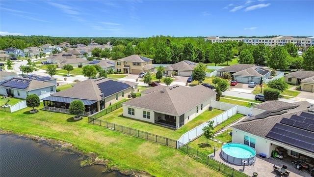417 BLUE LAKE CIRCLE, Kissimmee, FL 34758