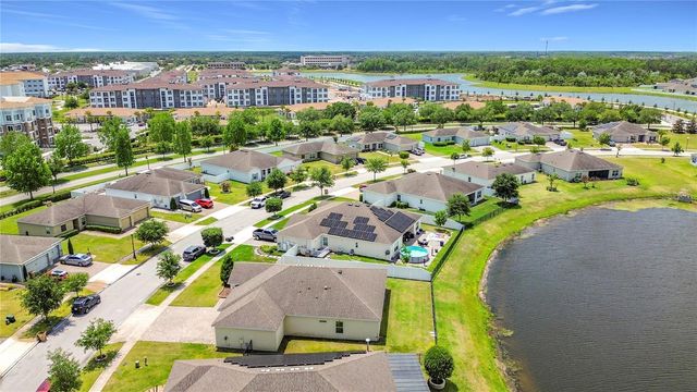 417 BLUE LAKE CIRCLE, Kissimmee, FL 34758