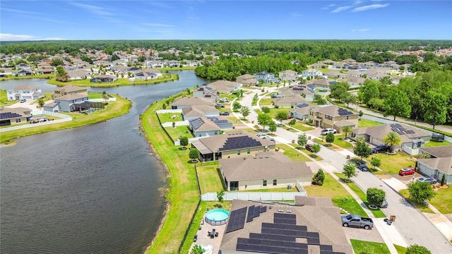 417 BLUE LAKE CIRCLE, Kissimmee, FL 34758