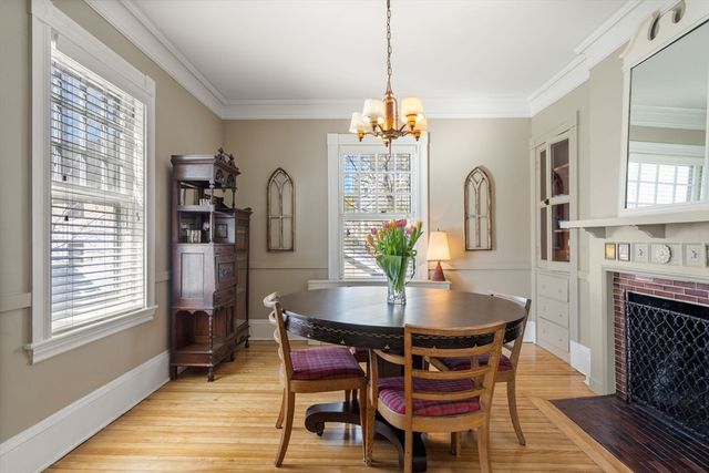 6 Hancock St, Winchester, MA 01890