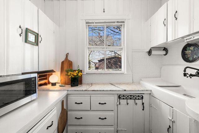 6 Hancock St, Winchester, MA 01890