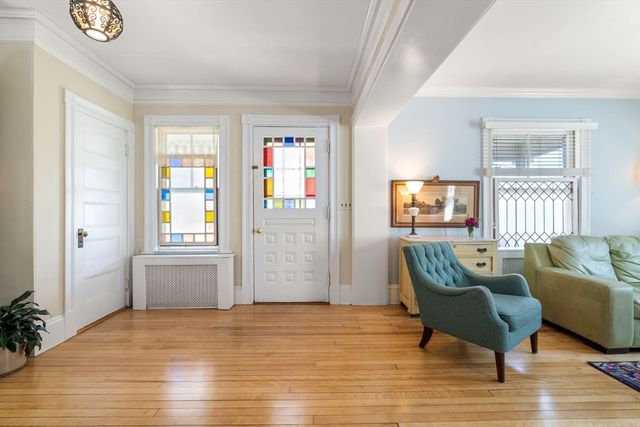 6 Hancock St, Winchester, MA 01890