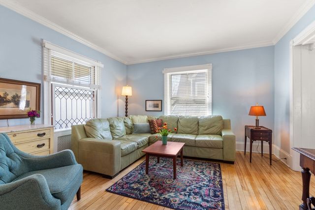 6 Hancock St, Winchester, MA 01890