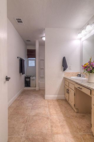 7535 Baldwin St, Valley Springs, CA 95252