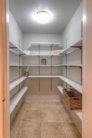 7535 Baldwin St, Valley Springs, CA 95252