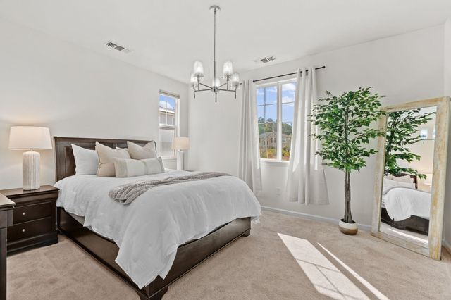 663 Falling Star Drive, Martinez, CA 94553