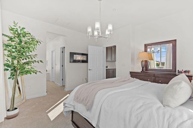 663 Falling Star Drive, Martinez, CA 94553