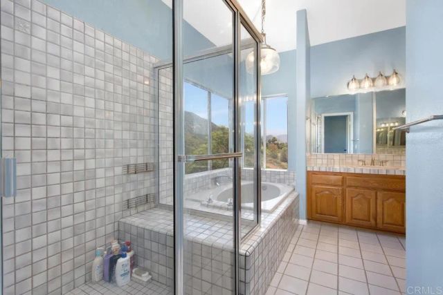15979 Gantry Way, Ramona, CA 92065