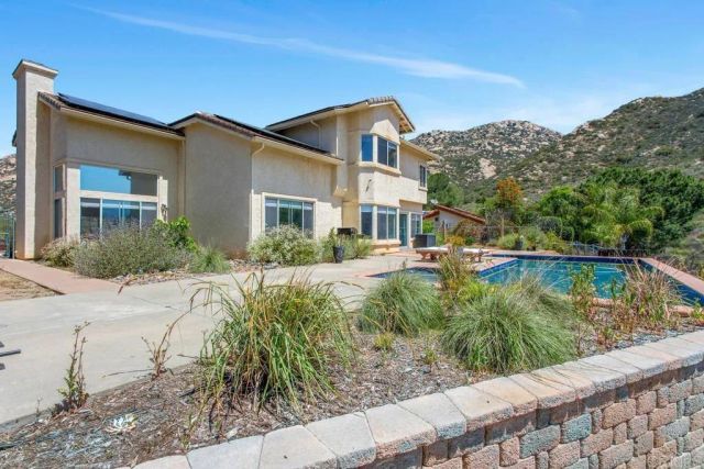 15979 Gantry Way, Ramona, CA 92065