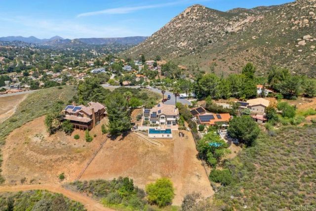 15979 Gantry Way, Ramona, CA 92065