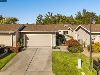 2124 Presidio Ct, Danville, CA 94526