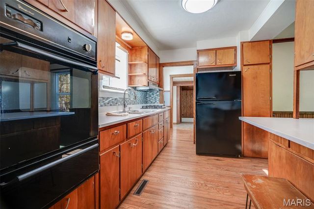 9 N Delaware Avenue, Belleville, IL 62221