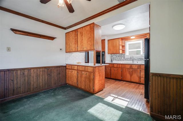 9 N Delaware Avenue, Belleville, IL 62221