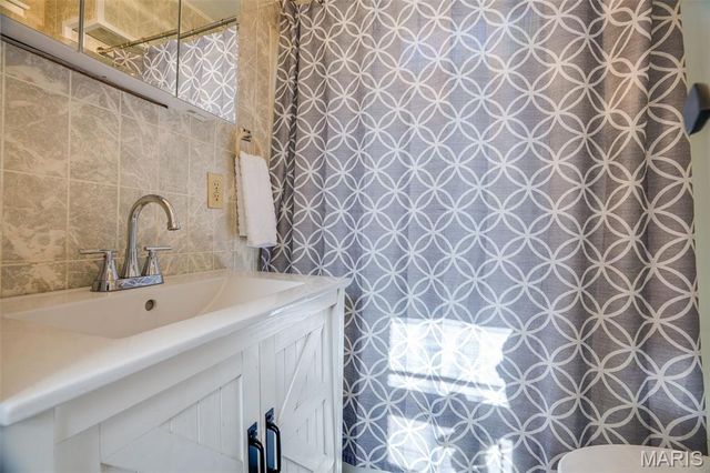 9 N Delaware Avenue, Belleville, IL 62221