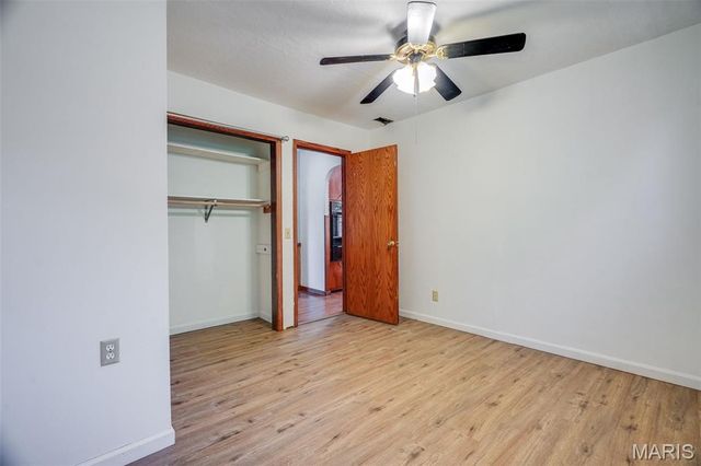 9 N Delaware Avenue, Belleville, IL 62221