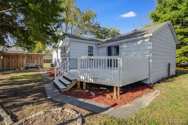 9 N Delaware Avenue, Belleville, IL 62221